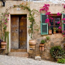 Download Palma De Mallorca, Flowers, Building, Window