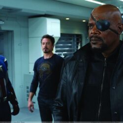 The Avengers – Samuel L. Jackson As Nick Fury Gun In Hand Wallpapers
