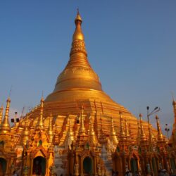 Shwedagon.Pagoda.original.3687