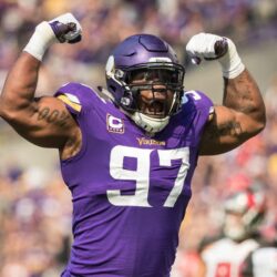 Vikings’ Everson Griffen Calls Out Lions’ Greg Robinson