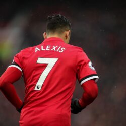 Alexis Sanchez shirt sales help set new Manchester United record