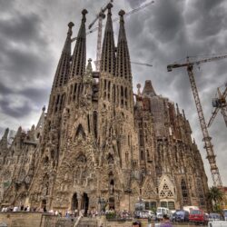 HD Sagrada Familia Barcelona Wallpapers