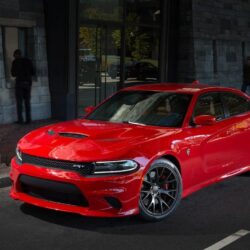 2015 Dodge Charger SRT Hellcat Wallpapers