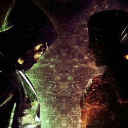 Flash vs Arrow HD Desktop Wallpapers