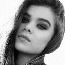 Hailee Steinfeld Wallpapers