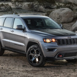 Silver Jeep Cherokee Wallpapers 65165 px