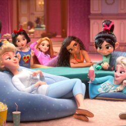 See the Disney princesses lounge around in sweats