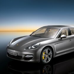 2011 Panamera Turbo S wallpapers