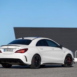 2017 Mercedes CLA Shooting Brake Image