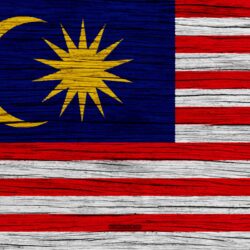 Download wallpapers Flag of Malaysia, 4k, Asia, wooden texture