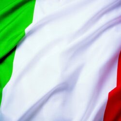 The flag of Italy HD Wallpapers