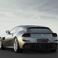 Ferrari GTC4Lusso Wallpapers Image Photos Pictures Backgrounds