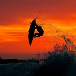 Surfing Wallpapers : sports Wallpapers