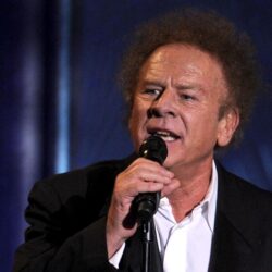 Art Garfunkel: My voice is 96 percent back
