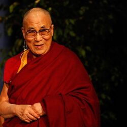 Dalai Lama to receive 2015 Liberty Medal