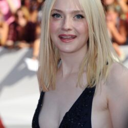Awesome Dakota Fanning wallpapers for iPhone, iPad