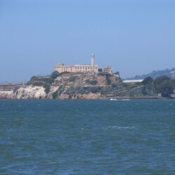 Alcatraz prison sea
