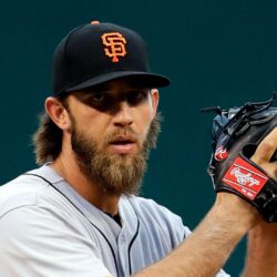 Giants’ Madison Bumgarner says he’ll refuse to enter game following