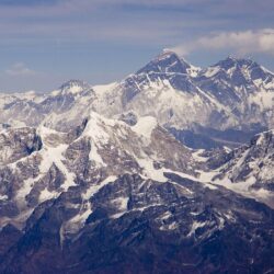 Mount Everest Hd desktop Wallpapers