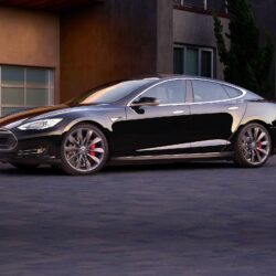 Tesla Model S P85D Pictures