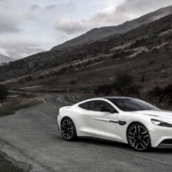 2015 Aston Martin Vanquish Carbon Edition Wallpapers & HD Image