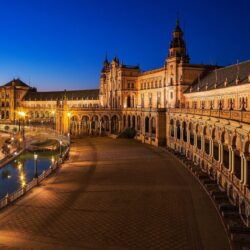 Download Wallpapers area night spain square seville,