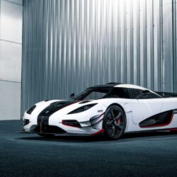 Download wallpapers koenigsegg, one, side view hd, hdv, 720p
