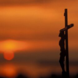 Pix For > Catholic Crucifix Wallpapers