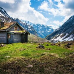Download Lone House In Norway Wallpapers