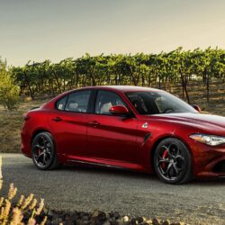 2016 Alfa Romeo Giulia Quadrifoglio Wallpapers & HD Image