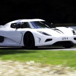 Download Koenigsegg Agera R By Andrew Basterfield Wallpapers