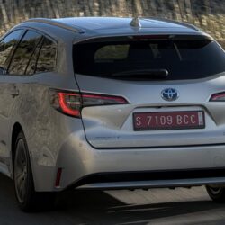 2019 Toyota Corolla Touring Sports Hybrid