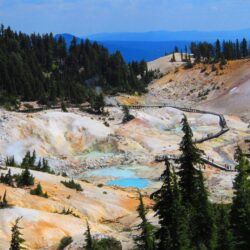 Nature Backgrounds, 655712 Lassen Volcanic National Park