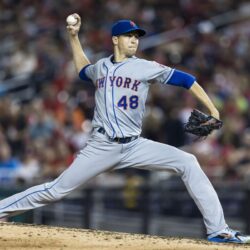 Give Jacob deGrom all the awards