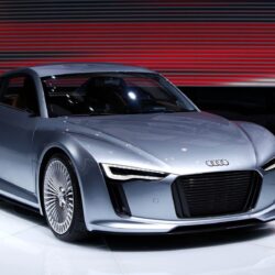 Audi e tron 2010 New Wallpapers