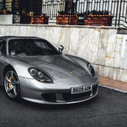 Porsche Carrera GT Exotic Car
