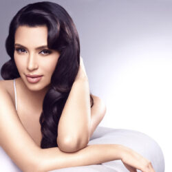 Kim Kardashian [8] wallpapers