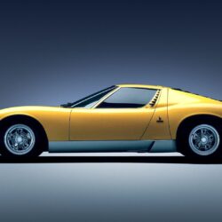 1971 Lamborghini Miura SV Wallpapers & HD Image