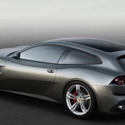 2016 Ferrari GTC 4 Lusso HD wallpapers Download