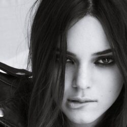 21 Gorgeous HD Kendall Jenner Wallpapers