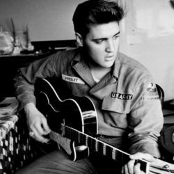 20 Elvis Presley Wallpapers