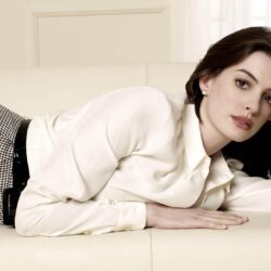 Anne Hathaway hd wallpapers