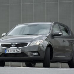 my new mobil munyuk: 2010 KIA CEED PHOTOGALLERY AND WALLPAPERS