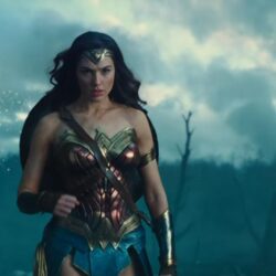 Wonder Woman’s Golden New Costume – Wonder Woman 1984 News