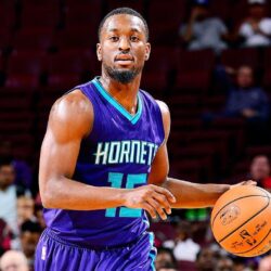 Kemba Walker, Charlotte Hornets agree to contract extension