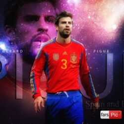 wallpapers free picture: Gerard Pique Wallpapers 2011