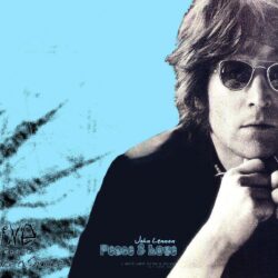 Backgrounds of the day: John Lennon