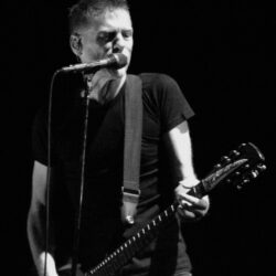Bryan Adams HD Pictures