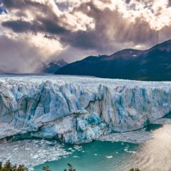 Download wallpaper: Perito Moreno Glacier