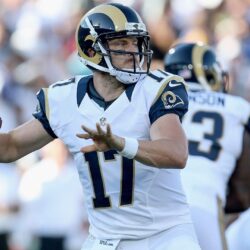 When Marshall Faulk says roll with Case Keenum, the Rams should do